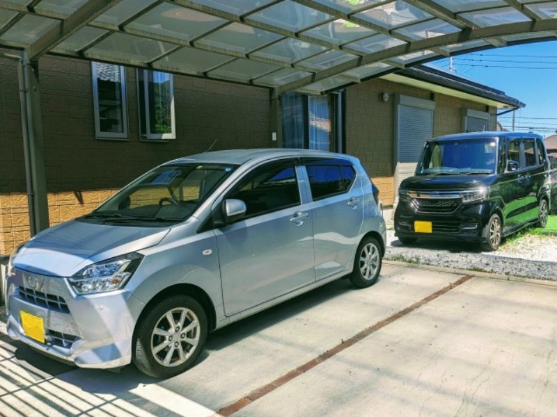 外壁塗装中の車の出し入れはできる？駐車場まわりの注意点